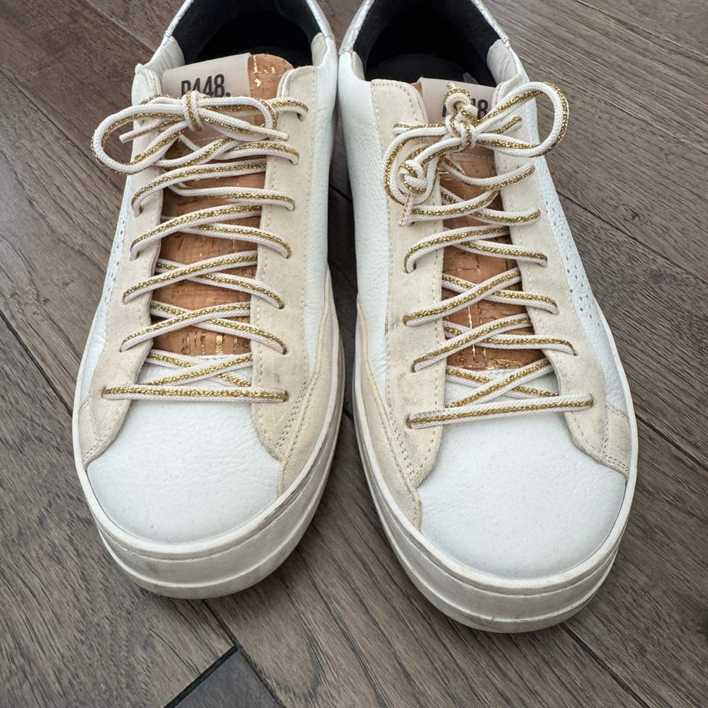 Stylish Cream Sneakers with Cork Detail